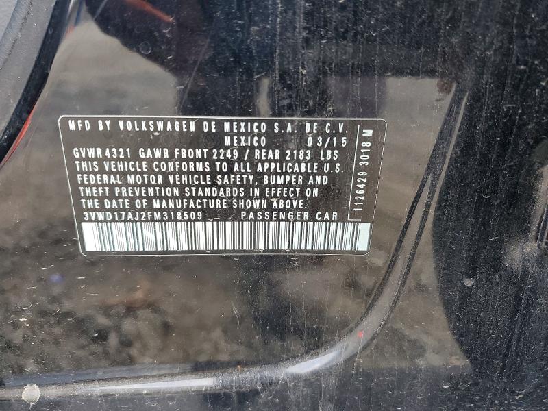 71676786 :رقم المزاد ، 3VWD17AJ2FM318509 vin ، 2015 Volkswagen Jetta مزاد بيع