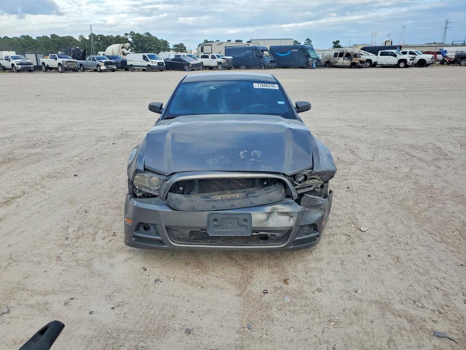 Продажа на аукционе авто 2014 Ford Mustang, vin: 1ZVBP8AM8E5217145, номер лота: 71880246