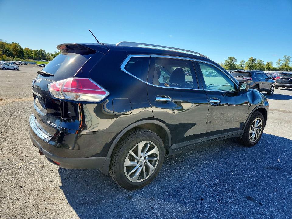 Продаж на аукціоні авто 2015 Nissan Rogue, vin: 5N1AT2MV9FC825907, номер лоту: 71897026