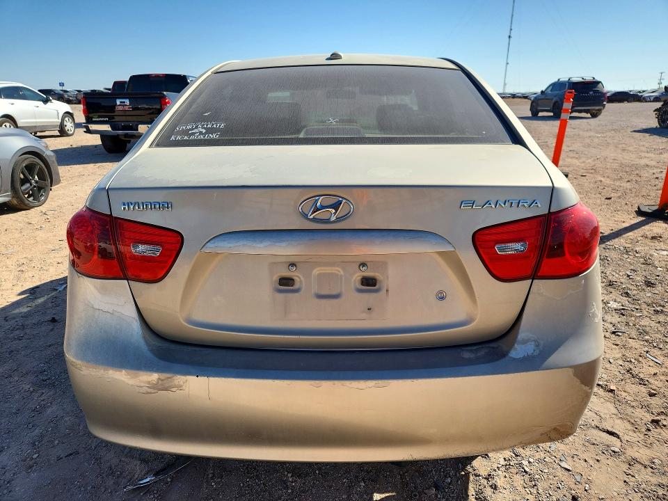 72465006 :رقم المزاد ، KMHDU46D38U334191 vin ، 2008 Hyundai Elantra مزاد بيع