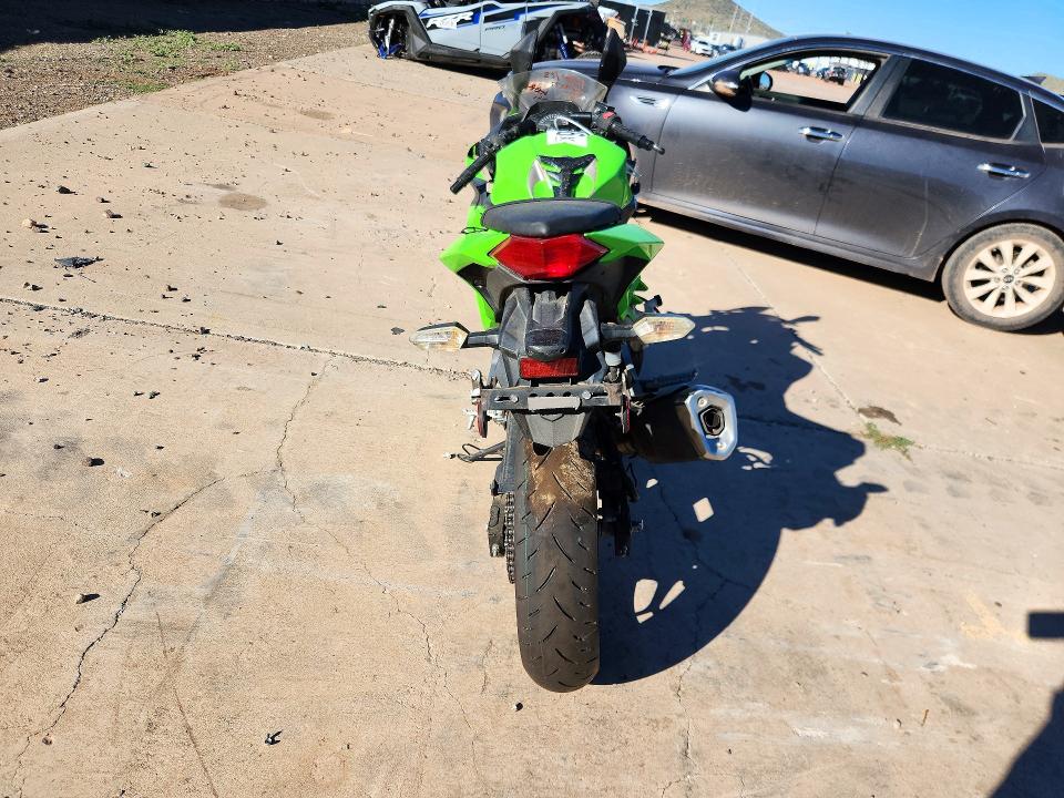 Aukcja sprzedaży 2015 Kawasaki Ex300, vin: JKAEX8B17FA015033, numer aukcji: 65592416