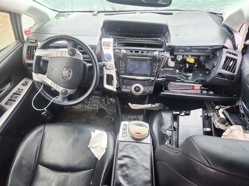 Продажа на аукционе авто 2015 Toyota Prius V, vin: JTDZN3EU4FJ035505, номер лота: 72211946