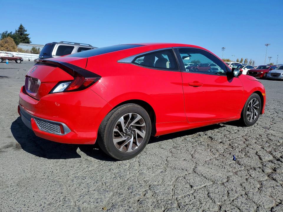 71048276 :رقم المزاد ، 2HGFC4B05GH315874 vin ، 2016 Honda Civic مزاد بيع