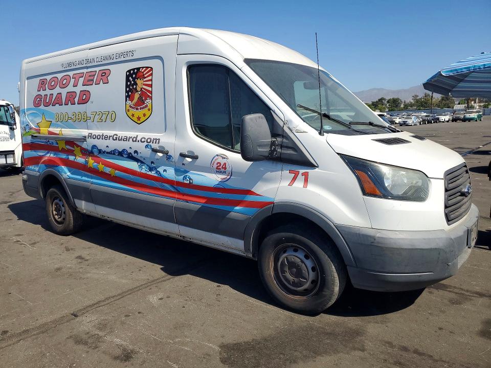 70379726 :رقم المزاد ، 1FTYR2CM2GKA95212 vin ، 2016 Ford Transit مزاد بيع