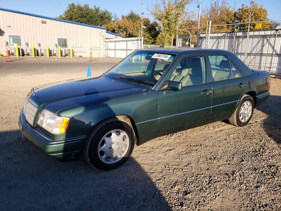 72607346 :رقم المزاد ، WDBEB31E6SC153364 vin ، 1995 Mercedes-benz E مزاد بيع