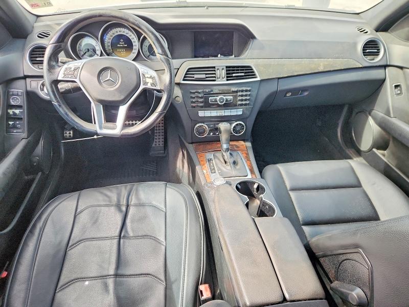 2012 Mercedes-benz C მანქანა იყიდება აუქციონზე, vin: WDDGF8BB9CA724977, აუქციონის ნომერი: 71265566