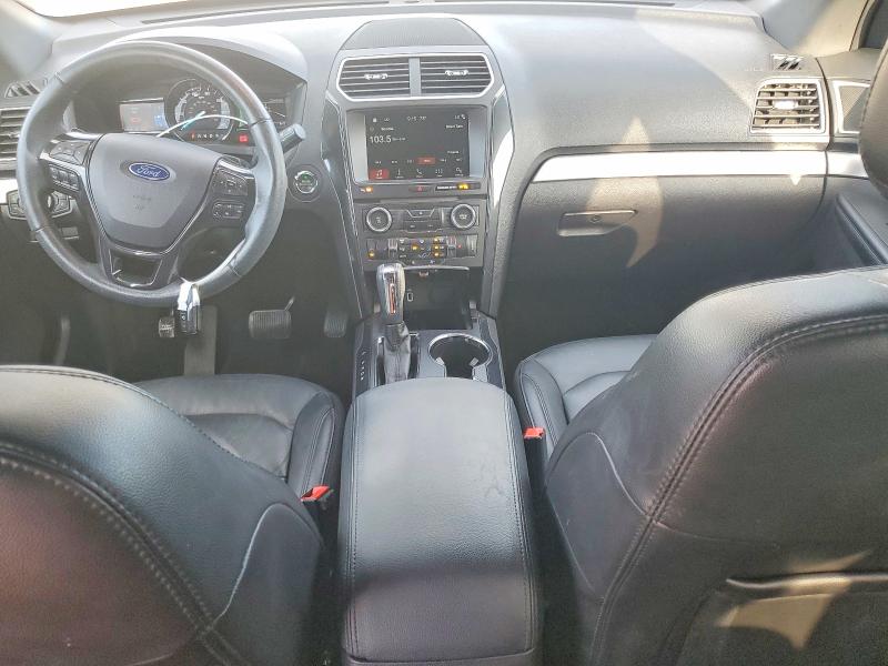 71089496 :رقم المزاد ، 1FM5K8D89HGD77942 vin ، 2017 Ford Explorer مزاد بيع