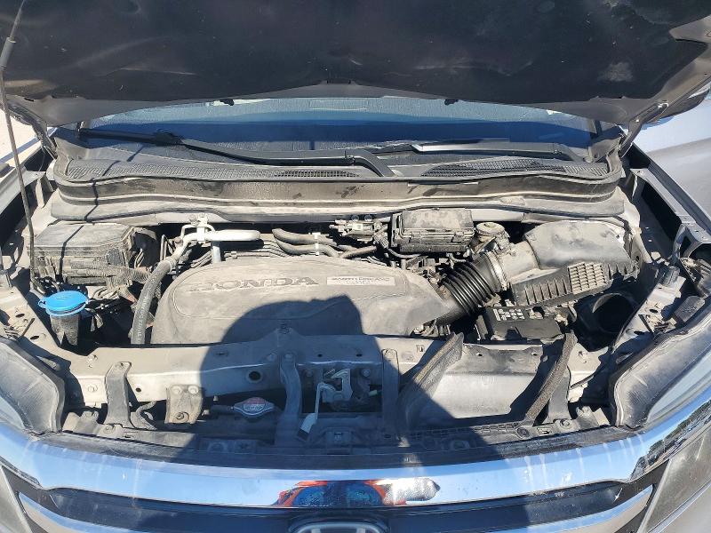 72776856 :رقم المزاد ، 5FNYF6H02GB018200 vin ، 2016 Honda Pilot مزاد بيع