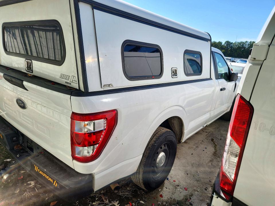 69811696 :رقم المزاد ، 1FTMF1CB5MKE08006 vin ، 2021 Ford F150 مزاد بيع