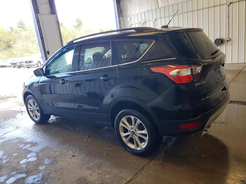 70946466 :رقم المزاد ، 1FMCU9GD7JUC46094 vin ، 2018 Ford Escape مزاد بيع
