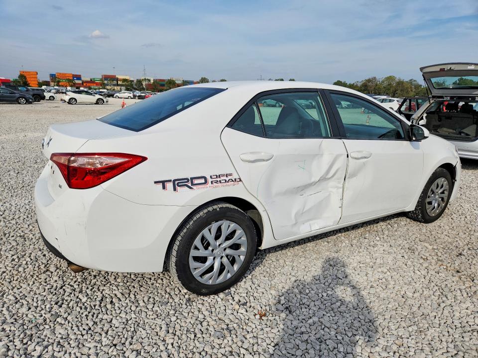 Продаж на аукціоні авто 2019 Toyota Corolla, vin: 2T1BURHE1KC170636, номер лоту: 71292396