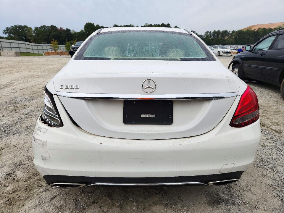 Aukcja sprzedaży 2015 Mercedes-benz C, vin: 55SWF4JB6FU092658, numer aukcji: 72393236