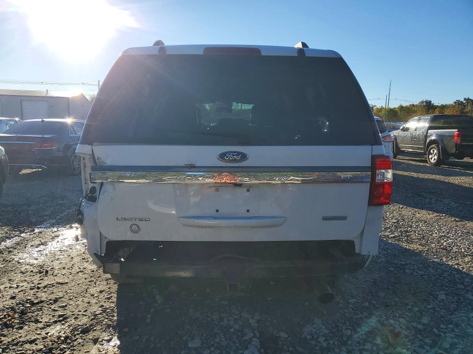 Продажа на аукционе авто 2016 Ford Expedition, vin: 1FMJK2AT4GEF33075, номер лота: 72320956
