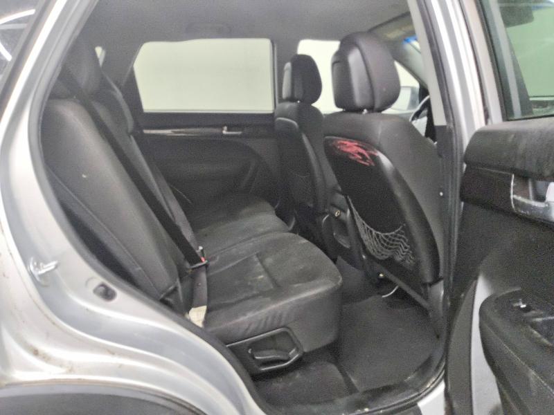 Продажа на аукционе авто 2014 Kia Sorento, vin: 5XYKT3A62EG443711, номер лота: 70487716