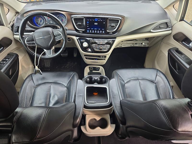 Продажа на аукционе авто 2017 Chrysler Pacifica, vin: 2C4RC1EG2HR784645, номер лота: 69896166