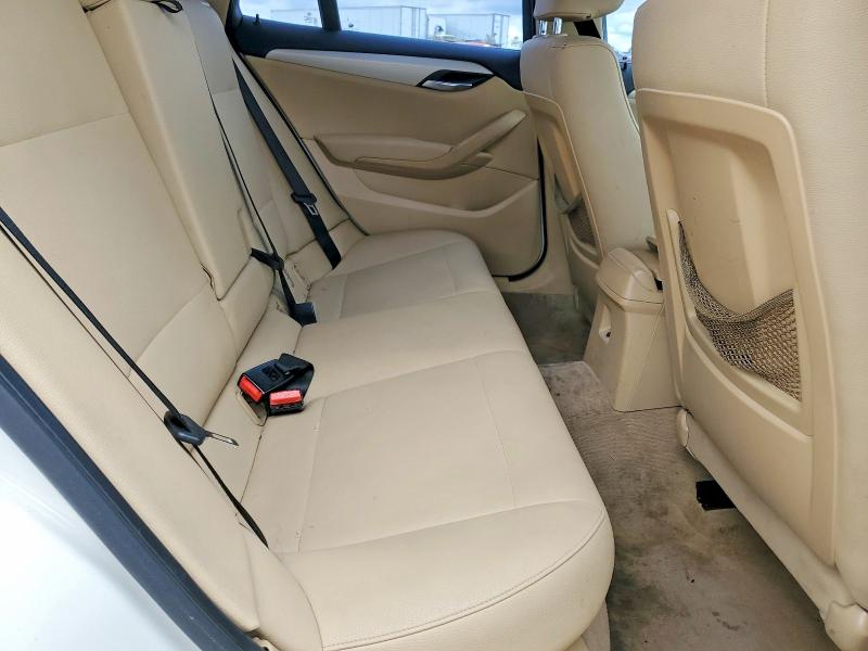70907976 :رقم المزاد ، WBAVM1C57EVW47316 vin ، 2014 Bmw X1 مزاد بيع