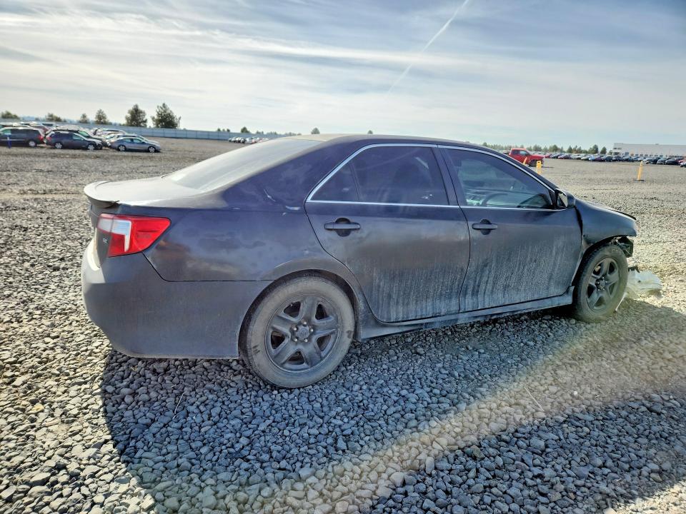 2013 Toyota Camry მანქანა იყიდება აუქციონზე, vin: 4T1BF1FK6DU648992, აუქციონის ნომერი: 71203956