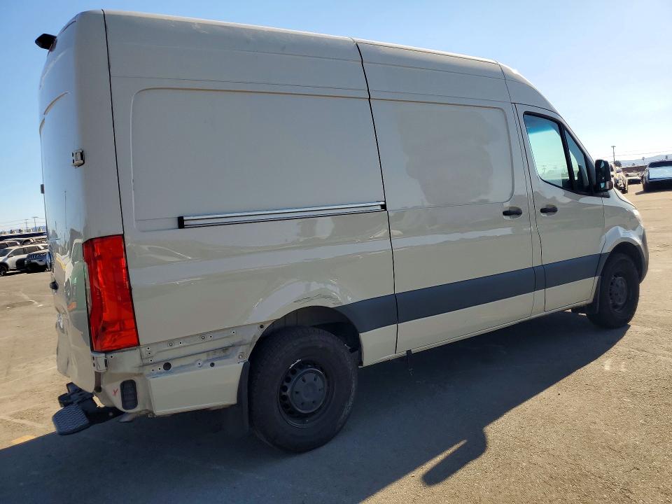 71346966 :رقم المزاد ، W1Y4NBHY4RT170782 vin ، 2024 Mercedes-benz Sprinter مزاد بيع