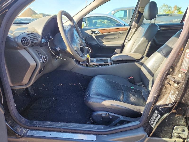 71756766 :رقم المزاد ، WDBRF81J64F443332 vin ، 2004 Mercedes-benz C مزاد بيع