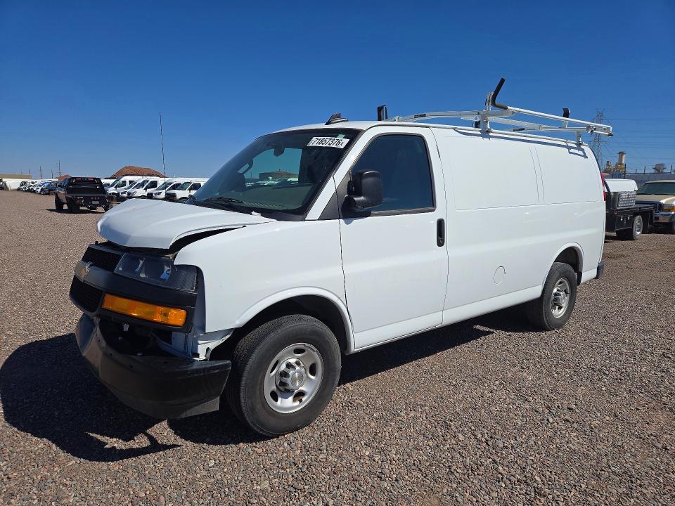 71857376 :رقم المزاد ، 1GCWGAFP3S1101188 vin ، 2025 Chevrolet Express G2500 مزاد بيع
