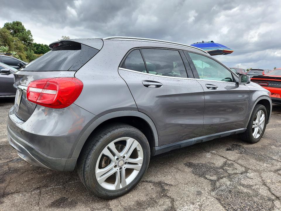 Продажа на аукционе авто 2015 Mercedes-benz Gla, vin: WDCTG4GB6FJ097337, номер лота: 72729536