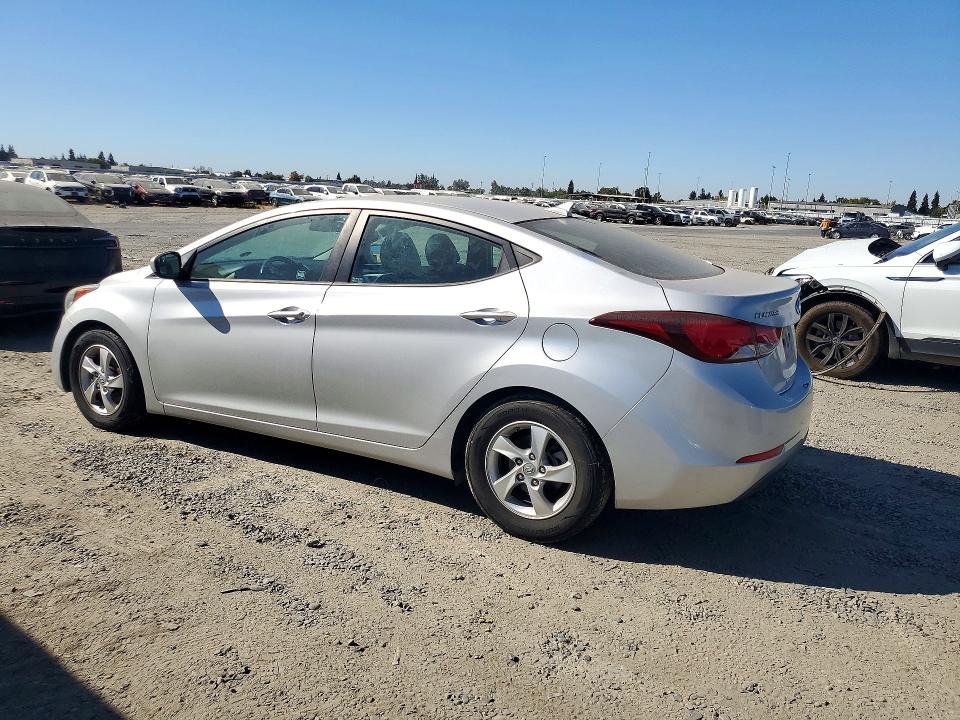 71097026 :رقم المزاد ، 5NPDH4AE0FH646386 vin ، 2015 Hyundai Elantra مزاد بيع