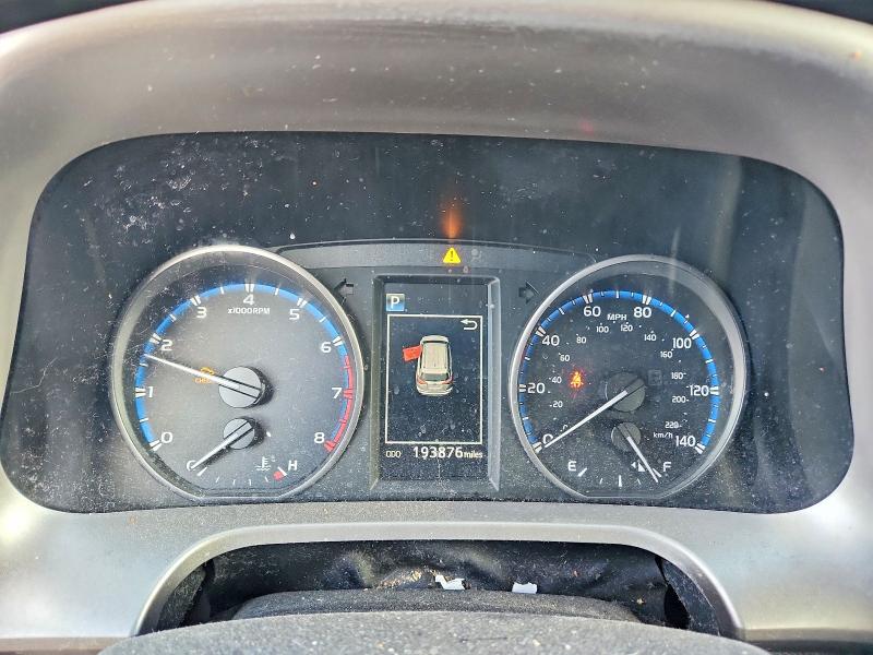71584636 :رقم المزاد ، JTMRFREV4HJ123580 vin ، 2017 Toyota Rav4 مزاد بيع