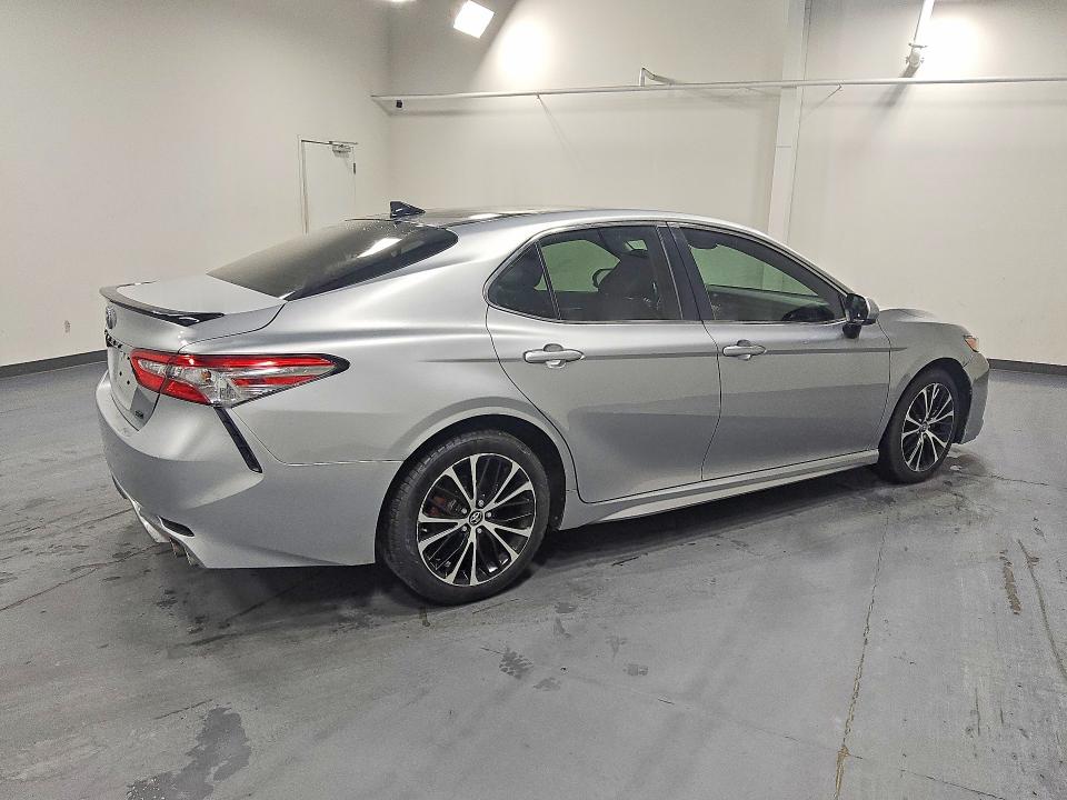 Aukcja sprzedaży 2019 Toyota Camry, vin: 4T1B11HK4KU194993, numer aukcji: 69610206