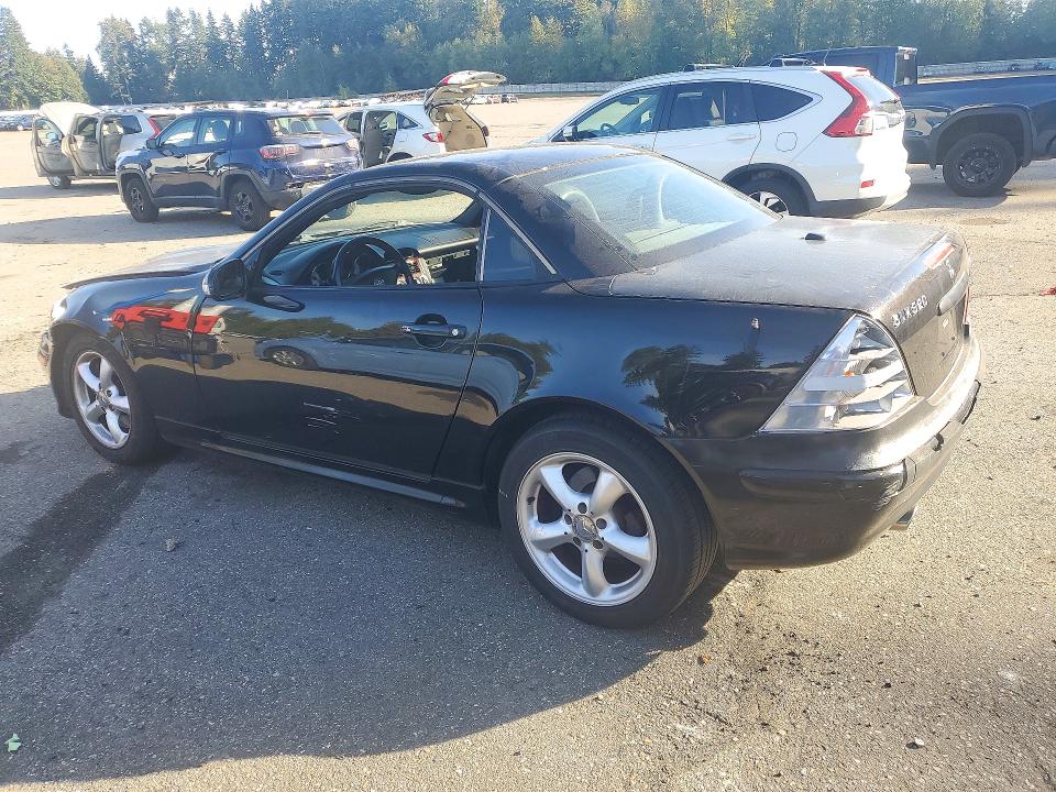 71490066 :رقم المزاد ، WDBKK65F71F194509 vin ، 2001 Mercedes-benz Slk مزاد بيع