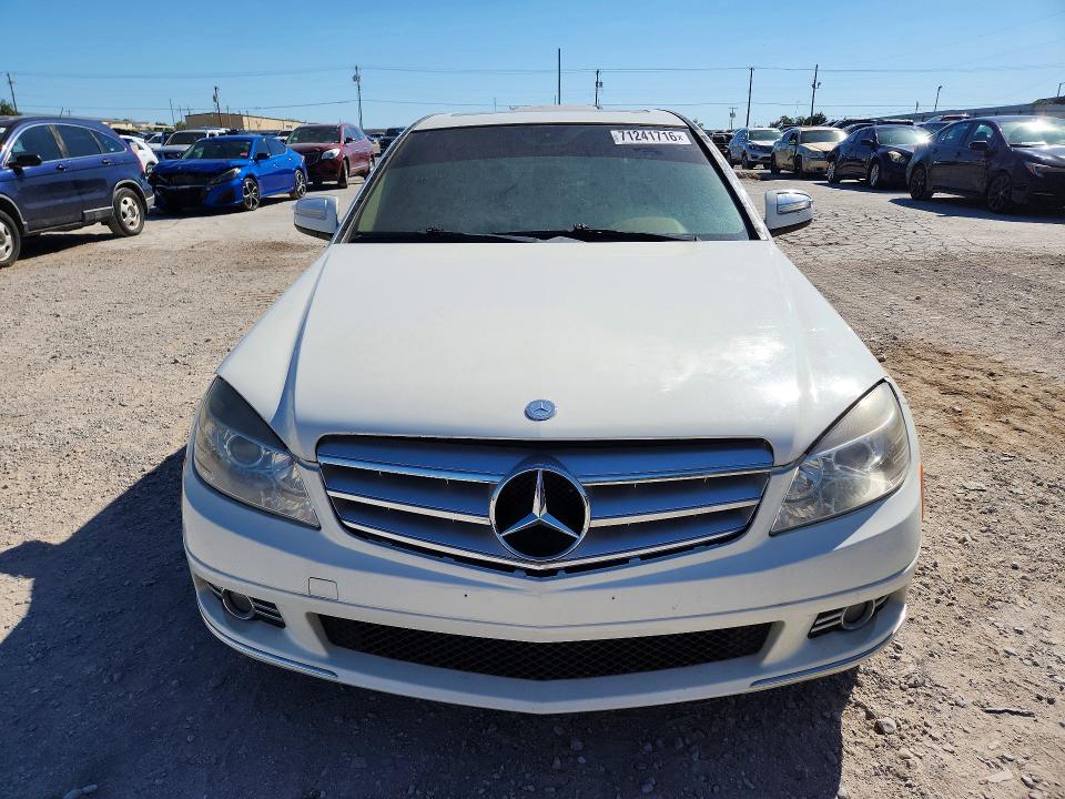 71241716 :رقم المزاد ، WDDGF81X88F174498 vin ، 2008 Mercedes-benz C مزاد بيع