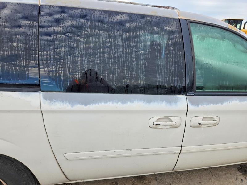 2005 Dodge Grand Caravan მანქანა იყიდება აუქციონზე, vin: 2D4GP44L35R382661, აუქციონის ნომერი: 71698426
