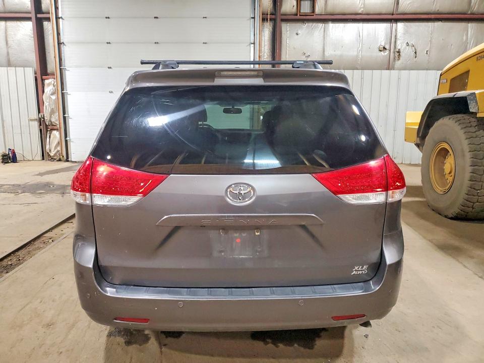 Продаж на аукціоні авто 2014 Toyota Sienna, vin: 5TDDK3DCXES082163, номер лоту: 71638586