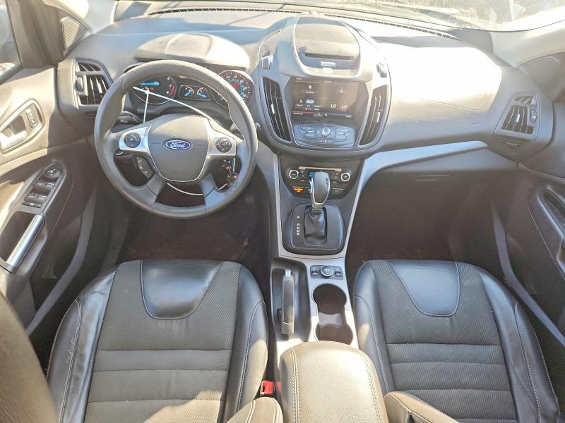 2015 Ford Escape მანქანა იყიდება აუქციონზე, vin: 1FMCU0GX8FUC34355, აუქციონის ნომერი: 71990646