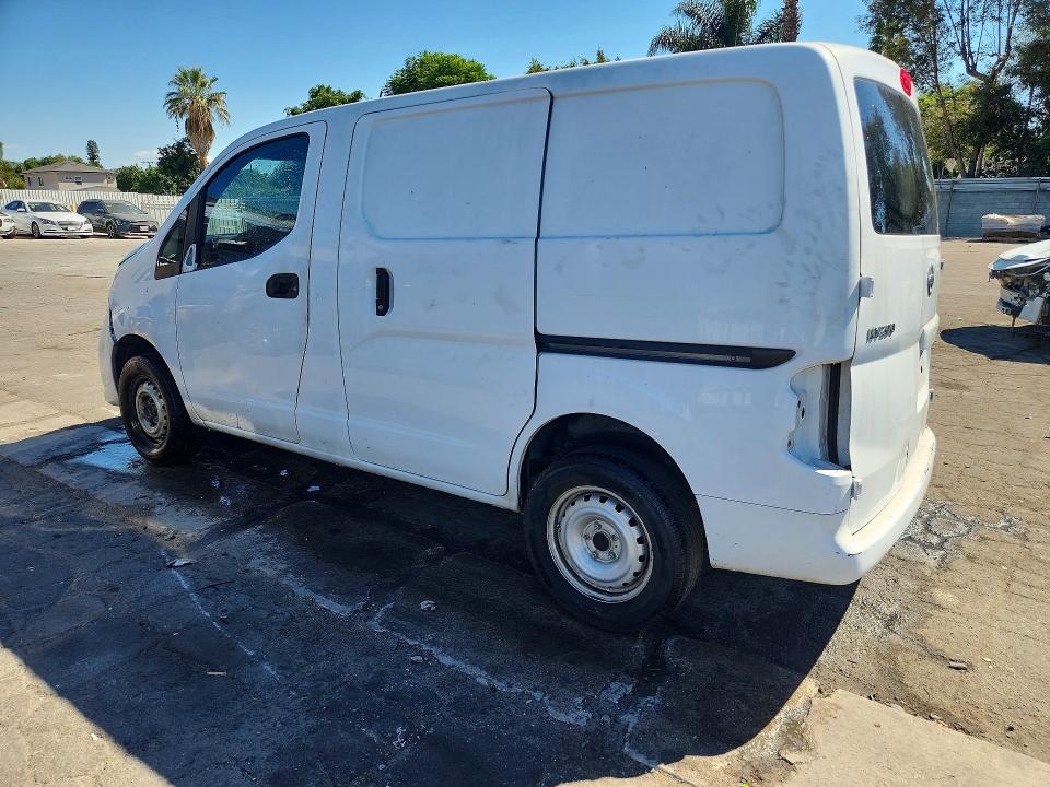 2017 Nissan Nv200 მანქანა იყიდება აუქციონზე, vin: 3N6CM0KN4HK697054, აუქციონის ნომერი: 70648756