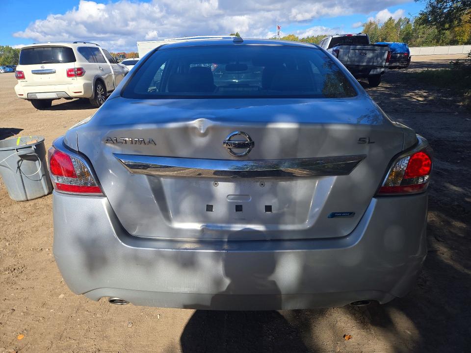 Продажа на аукционе авто 2015 Nissan Altima, vin: 1N4AL3APXFN386582, номер лота: 71051216