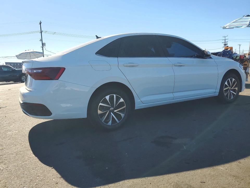 Aukcja sprzedaży 2024 Volkswagen Jetta, vin: 3VW5M7BU9RM100382, numer aukcji: 72420636