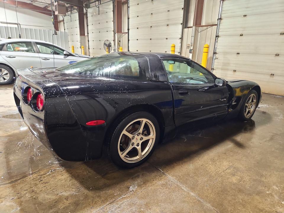 72091466 :رقم المزاد ، 1G1YY22G625116383 vin ، 2002 Chevrolet Corvette مزاد بيع