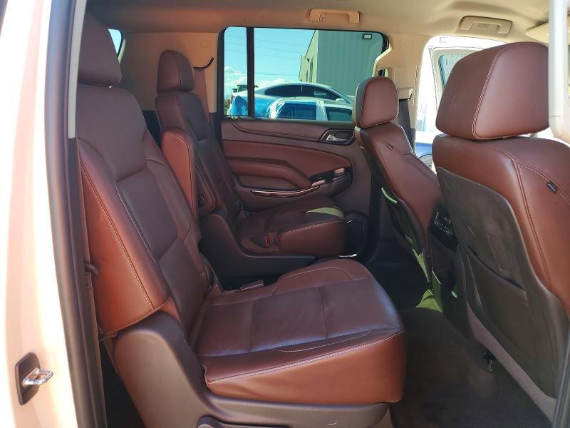 2015 Chevrolet Suburban მანქანა იყიდება აუქციონზე, vin: 1GNSCKKC7FR659613, აუქციონის ნომერი: 71783836