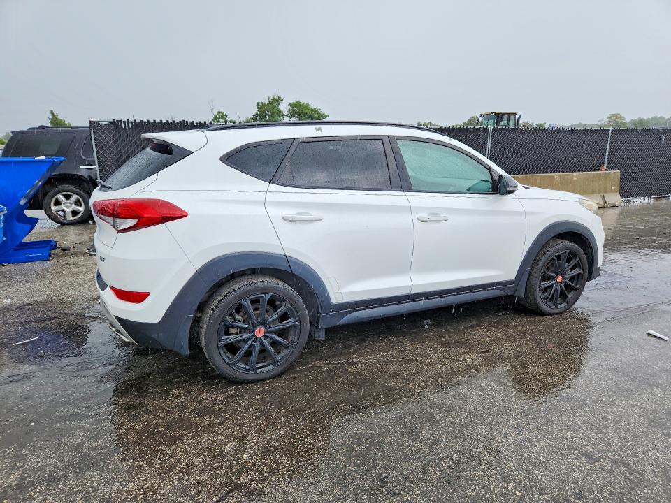 Продажа на аукционе авто 2017 Hyundai Tucson, vin: KM8J33A25HU533085, номер лота: 71446156