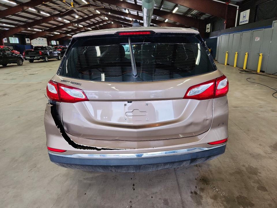 2018 Chevrolet Equinox მანქანა იყიდება აუქციონზე, vin: 2GNAXREV5J6255574, აუქციონის ნომერი: 70886676