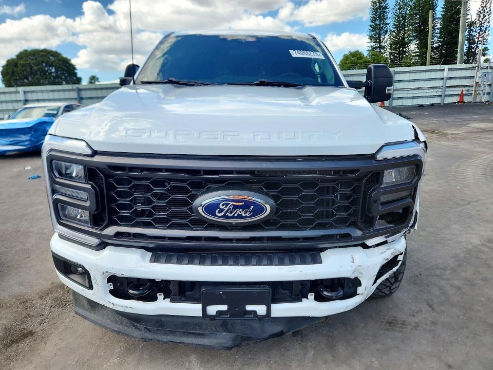 2025 Ford F350 მანქანა იყიდება აუქციონზე, vin: 1FT8X3BT8SEE09909, აუქციონის ნომერი: 74068276