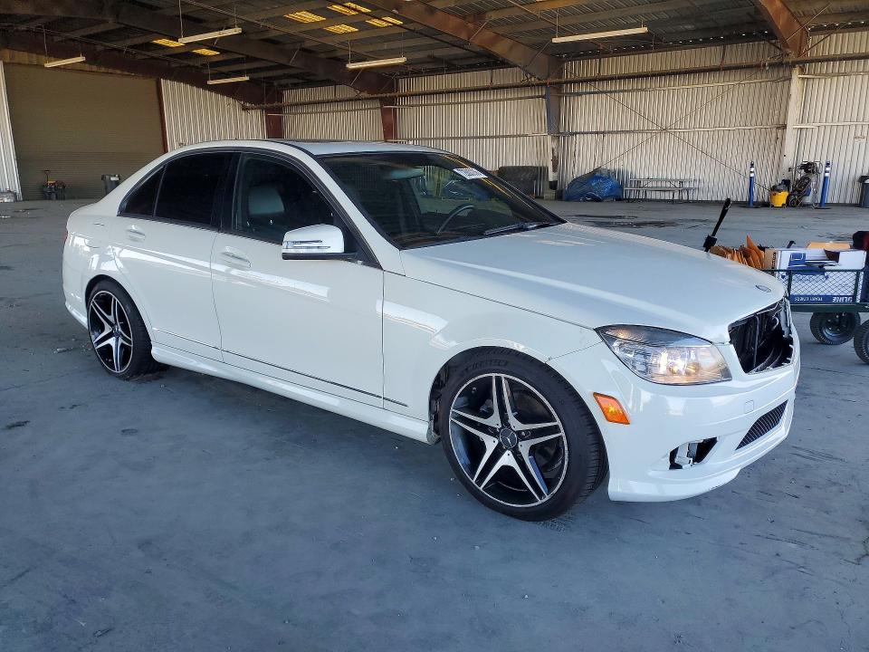 2010 Mercedes-benz C მანქანა იყიდება აუქციონზე, vin: WDDGF5EB7AR111166, აუქციონის ნომერი: 72600206