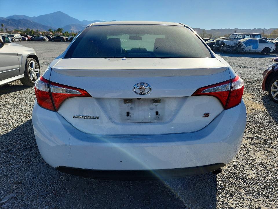 71684476 :رقم المزاد ، 5YFBURHE8GP470004 vin ، 2016 Toyota Corolla مزاد بيع