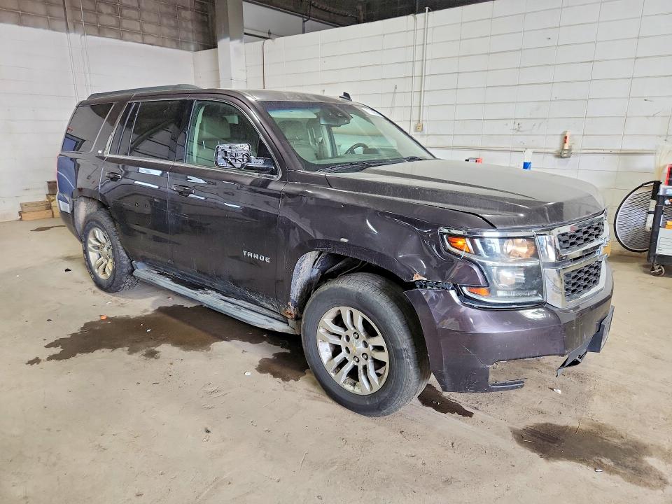 71730676 :رقم المزاد ، 1GNSKBKC7FR277309 vin ، 2015 Chevrolet Tahoe مزاد بيع
