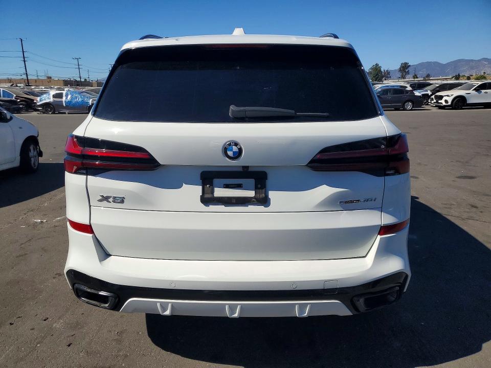 Aukcja sprzedaży 2024 Bmw X5, vin: 5UX13EU09R9U05395, numer aukcji: 72731566