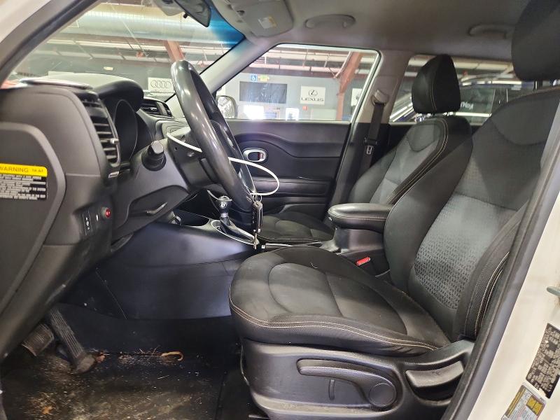 71600846 :رقم المزاد ، KNDJP3A51F7133183 vin ، 2015 Kia Soul مزاد بيع