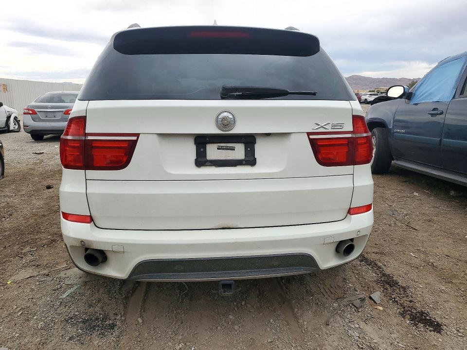 2011 Bmw X5 მანქანა იყიდება აუქციონზე, vin: 5UXZV4C56BL415864, აუქციონის ნომერი: 64856976