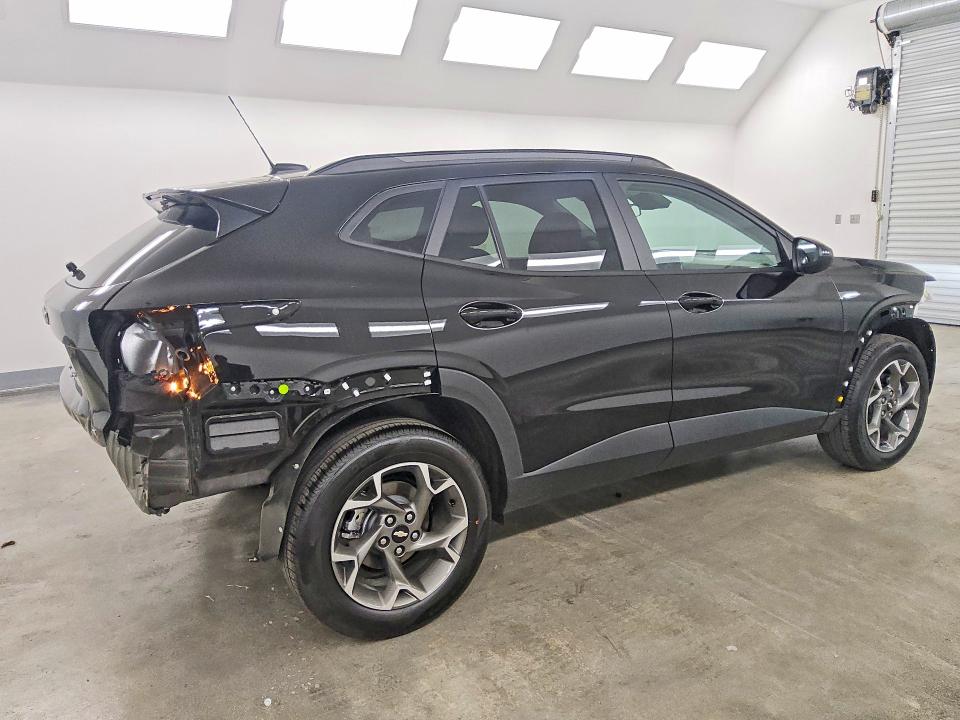 2026 Chevrolet Trax მანქანა იყიდება აუქციონზე, vin: KL77LHEP4TC251677, აუქციონის ნომერი: 71103546