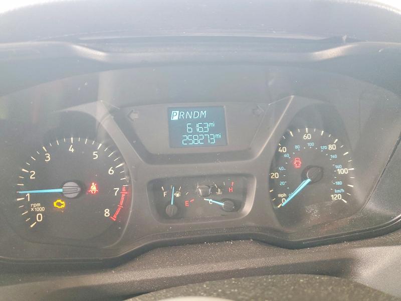 71301046 :رقم المزاد ، 1FTYR2YM2KKA52927 vin ، 2019 Ford Transit مزاد بيع