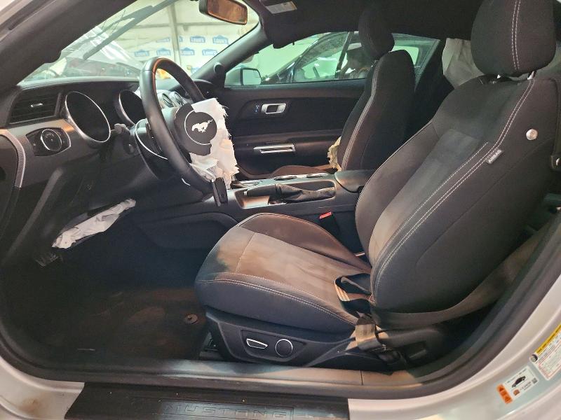 Продажа на аукционе авто 2018 Ford Mustang, vin: 1FA6P8CF3J5185515, номер лота: 70856136